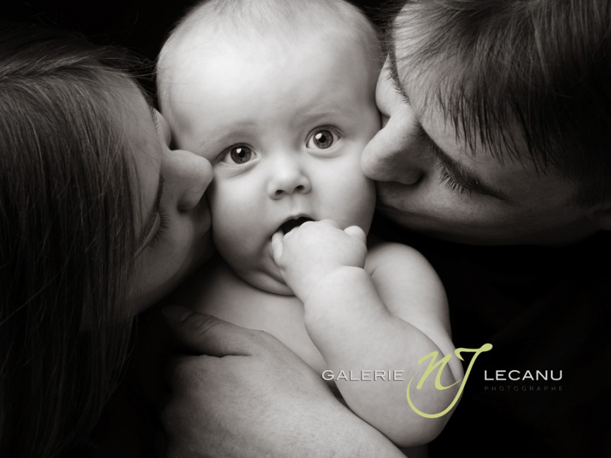 photo-de-famille-en-studio-a-caen-deauville-normandie